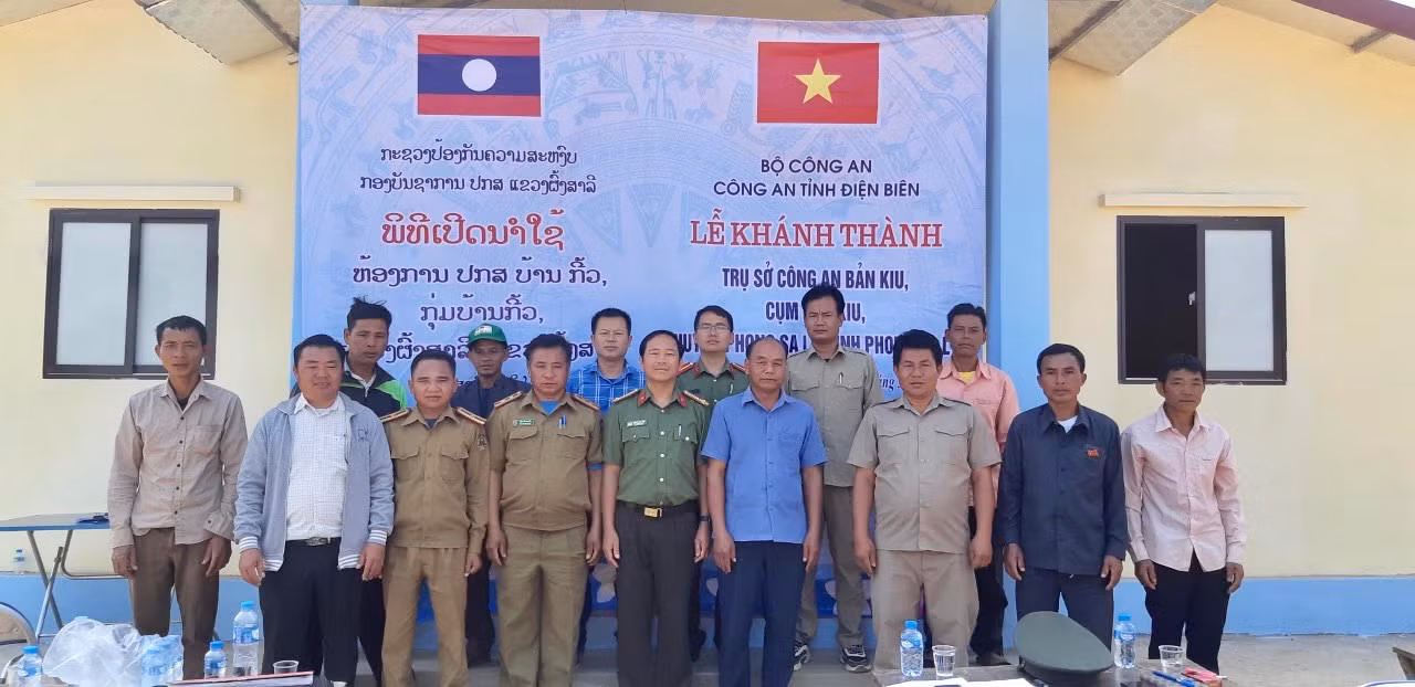 Bàn giao nhà làm việc cho công an cụm bản khu vực giáp biên -0