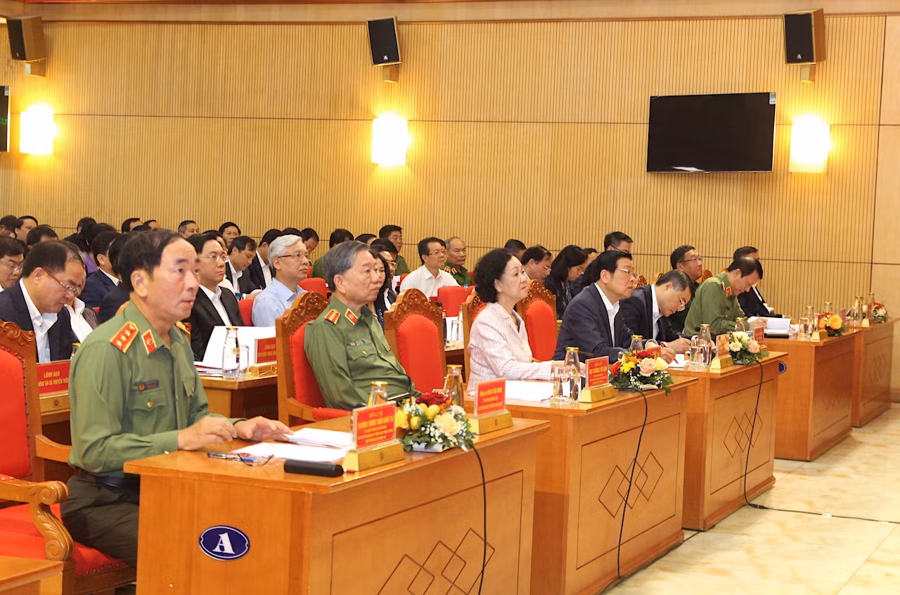 Xây dựng lực lượng CAND trong sạch, vững mạnh, chính quy, tinh nhuệ, hiện đại không chỉ là trách nhiệm của ngành Công an -1