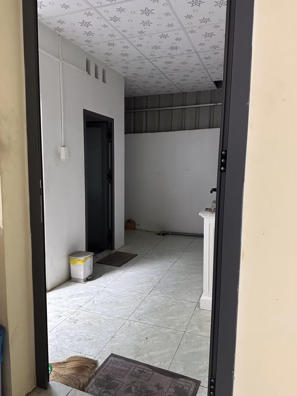 Nữ kế toán bị sát hại trong nhà vệ sinh của công ty -0