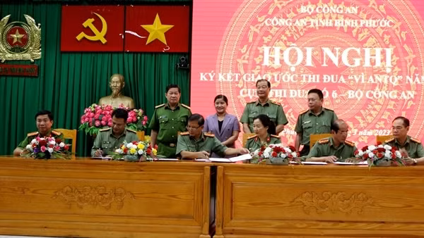 Cụm thi đua số 6, Bộ Công an ký kết giao ước thi đua năm 2023