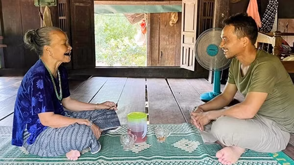 Nữ già làng được người dân tin yêu