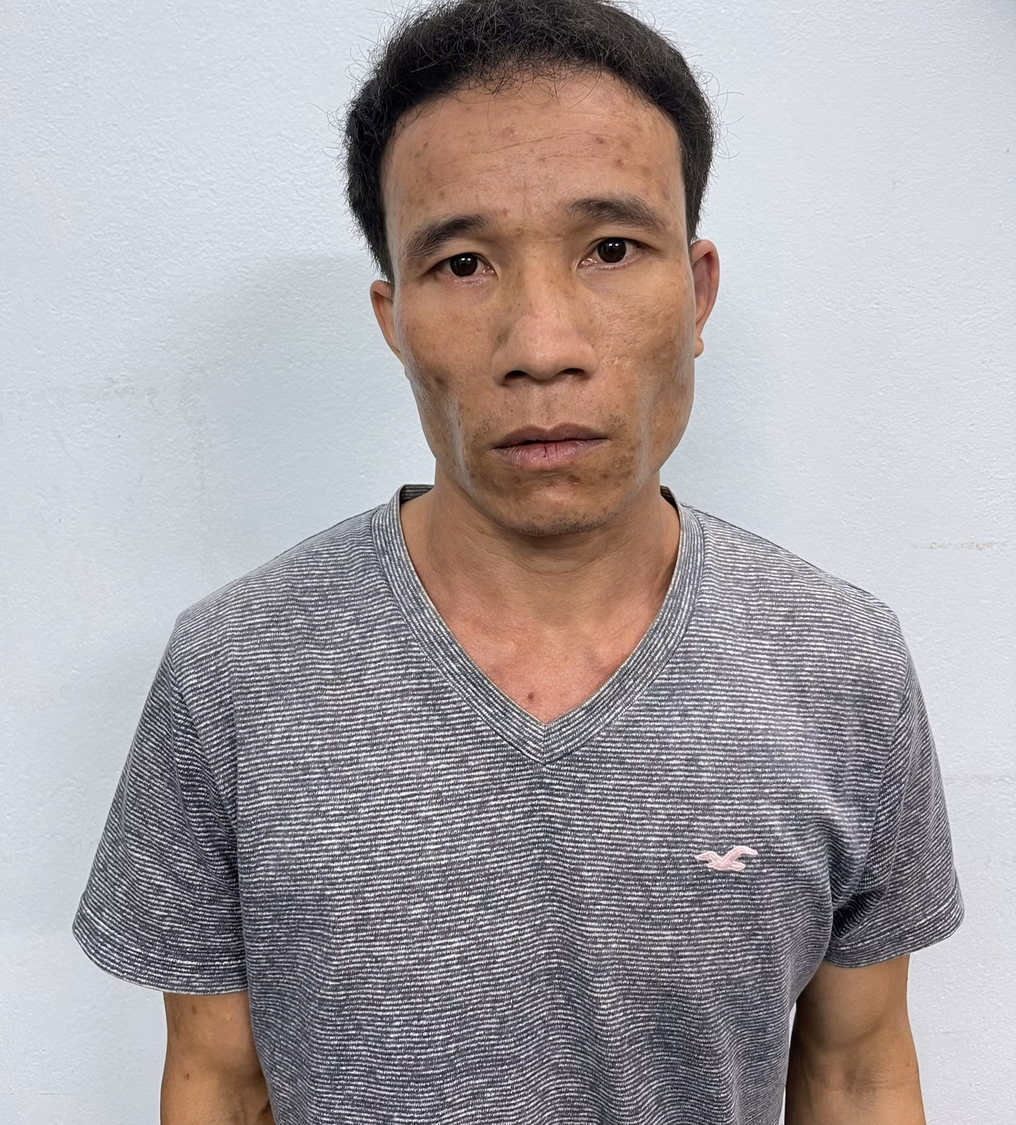 “Việt chân nhện” có 3 tiền án, chuyên đột nhập nhà dân trộm cắp tài sản trong đêm -0