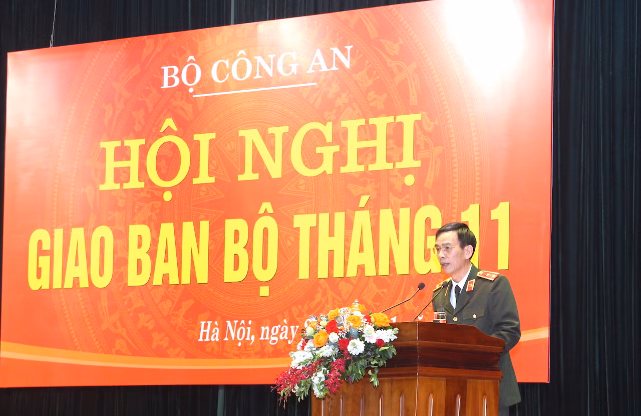 Hội nghị giao ban Bộ -3