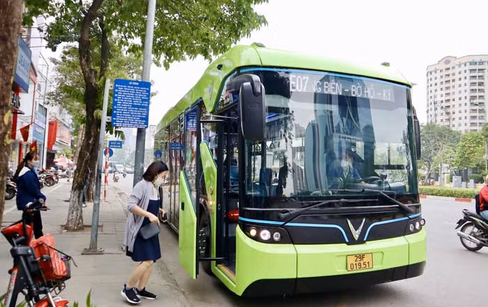Cần gỡ nhiều rào cản để phát triển xe buýt điện -0