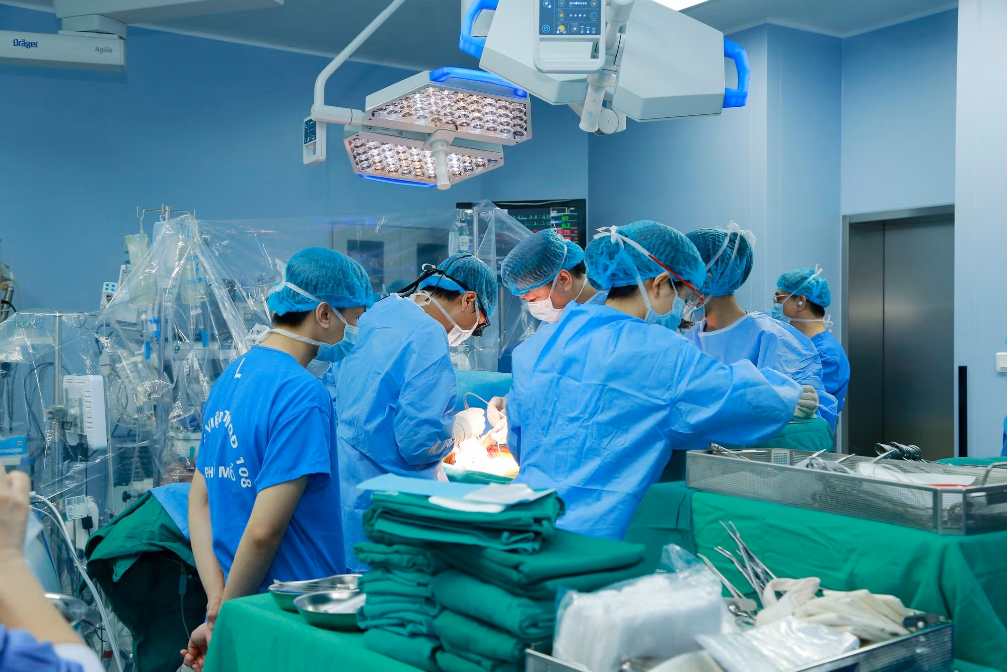 Bao giờ Việt Nam ghép tim nhân tạo? -0