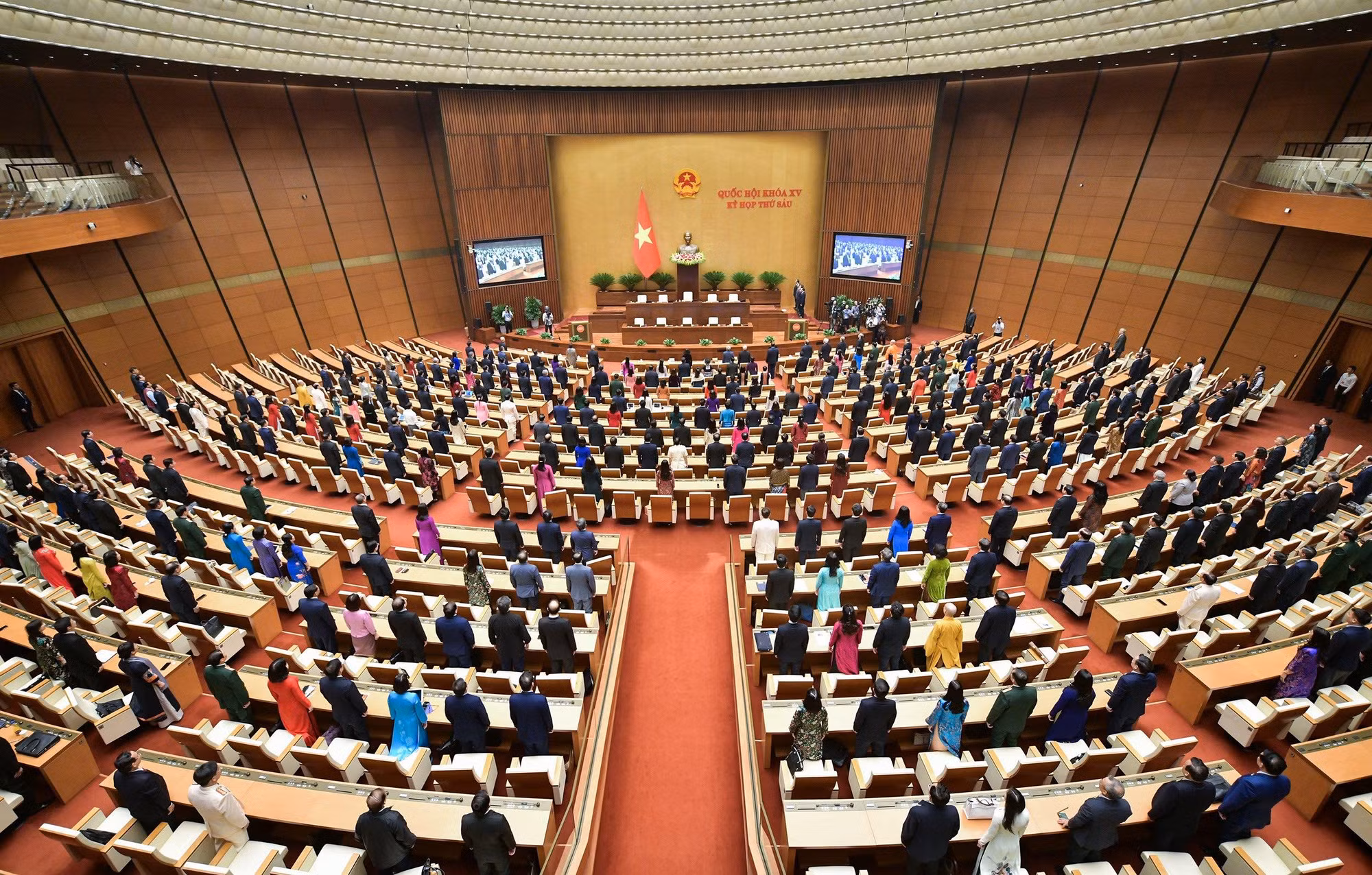 bế mạc.jpg -0