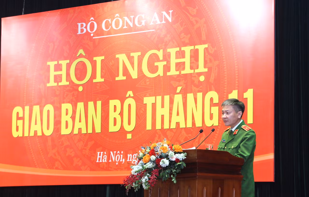 Hội nghị giao ban Bộ -1