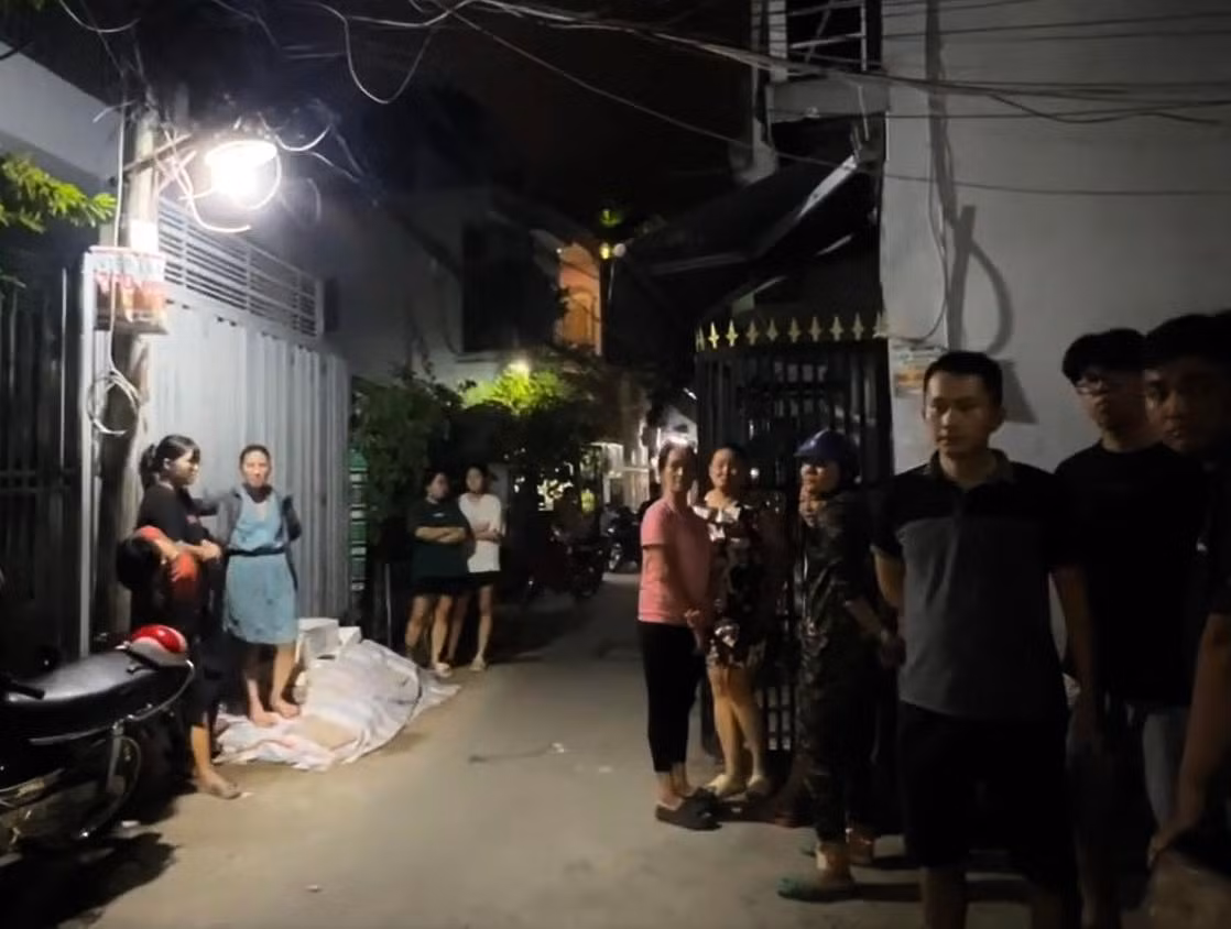 Tạm giữ kẻ sát hại người phụ nữ rồi phóng hỏa đốt nhà làm 2 cháu bé tử vong -0