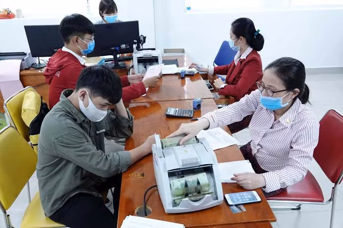 Dừng cho vay ưu đãi học sinh, sinh viên mua máy tính học trực tuyến -0