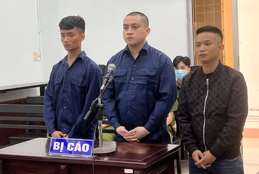  Vác súng tự chế đi trả thù giúp bạn, lãnh án giết người -0
