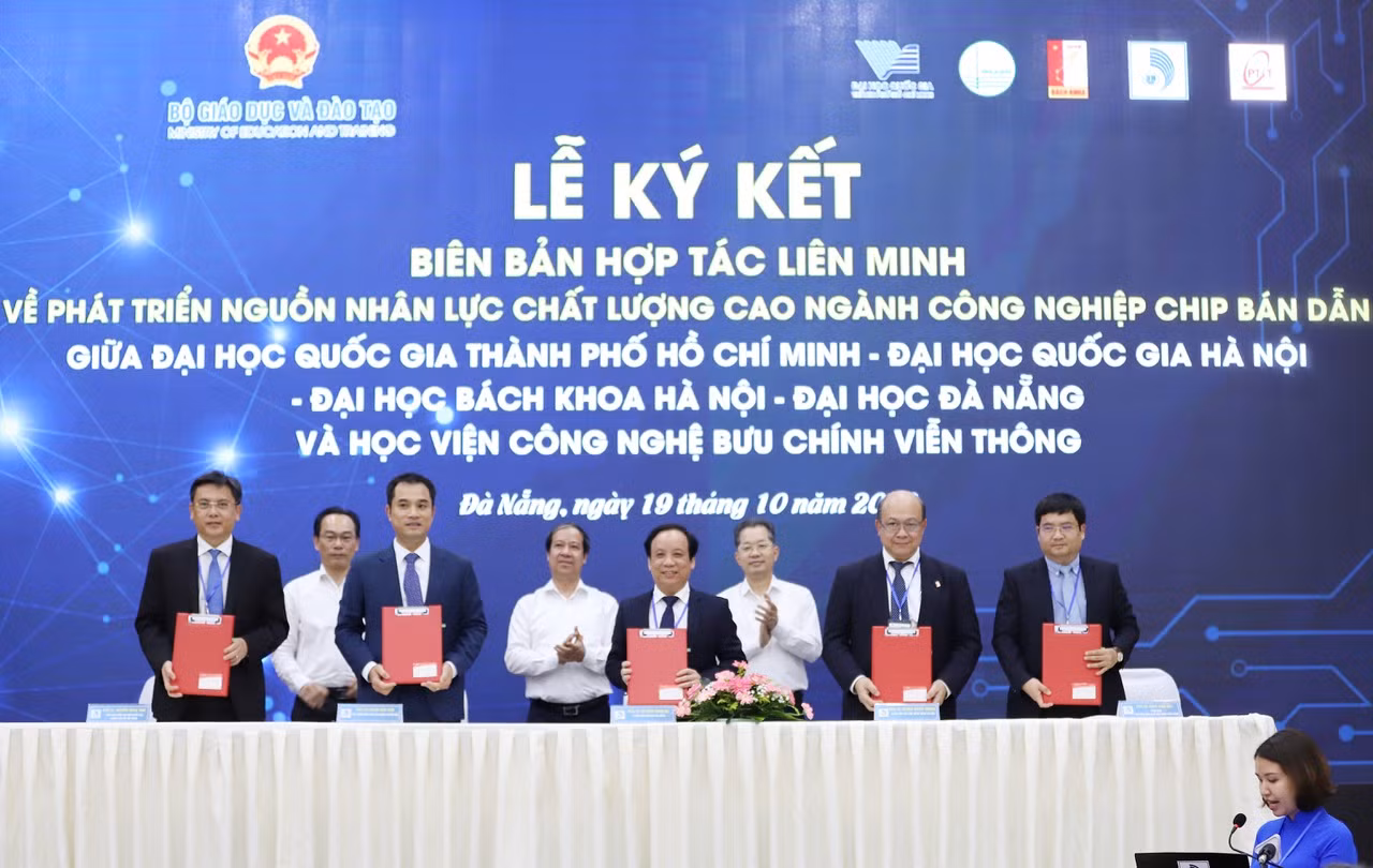 Đại học Đà Nẵng: Tiên phong đào tạo nhân lực chất lượng cao phục vụ phát triển ngành công nghiệp chip bán dẫn -0