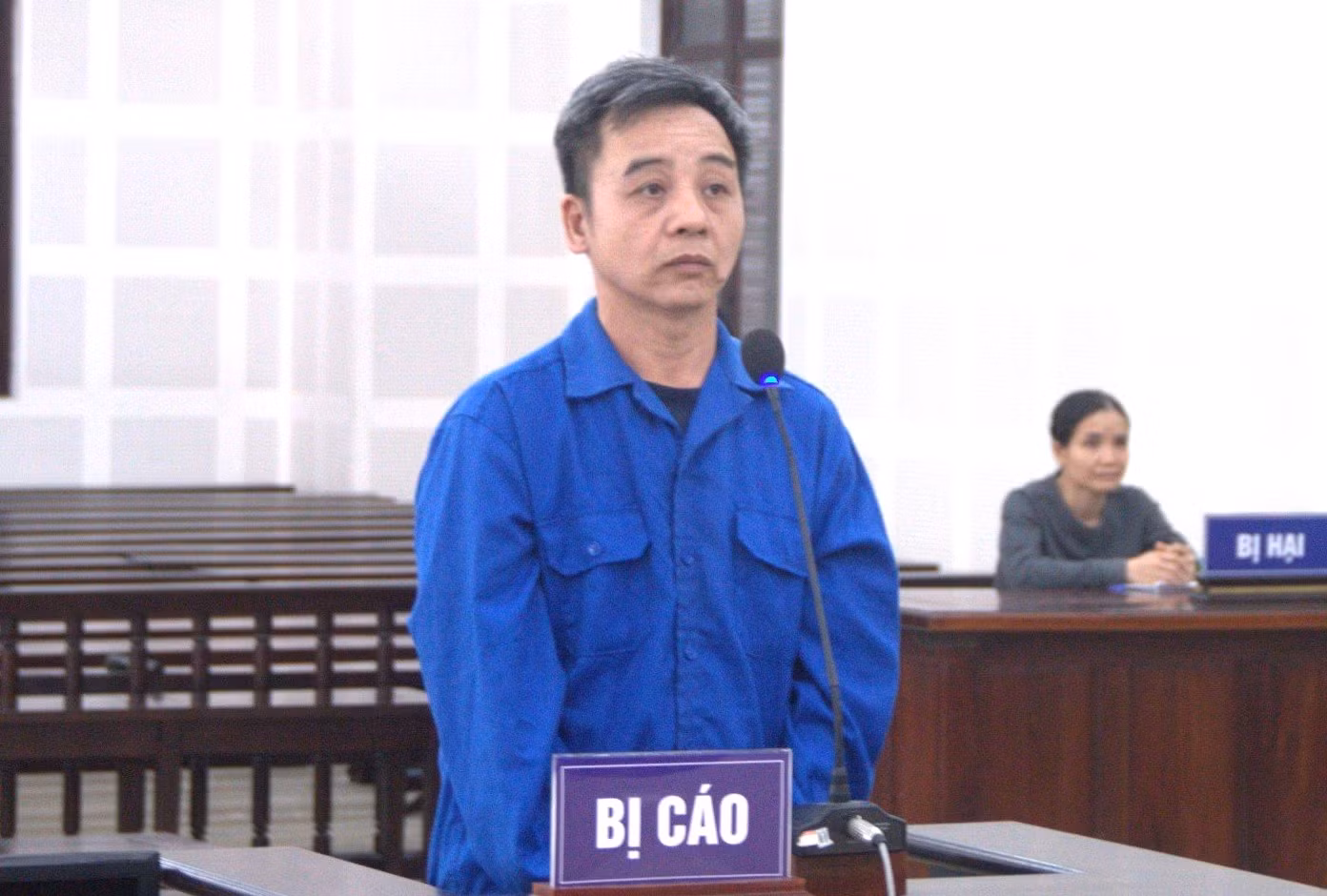 “Lè nhè” do say xỉn, người đàn ông bị đấm tử vong -0