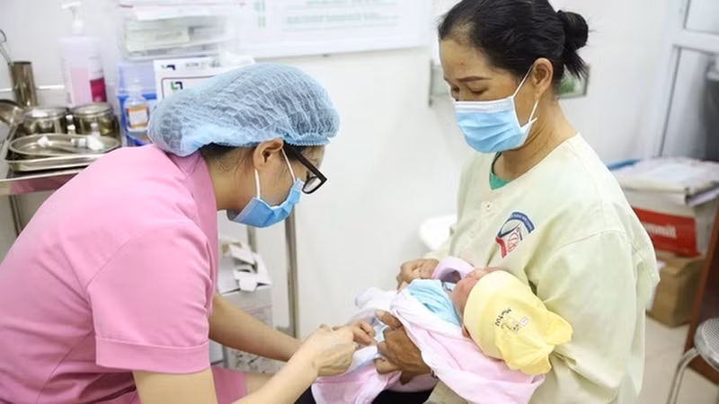 Xung quanh thông tin hết vaccine tiêm chủng tại TP Hồ Chí Minh -0