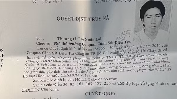 Truy bắt kẻ buôn lậu trốn truy nã