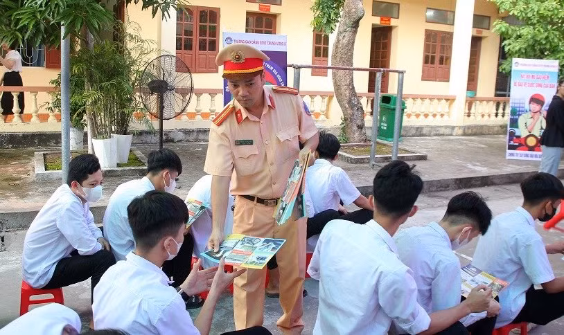 Hải Phòng tăng cường kiểm tra chéo, ngăn ngừa TNGT -0