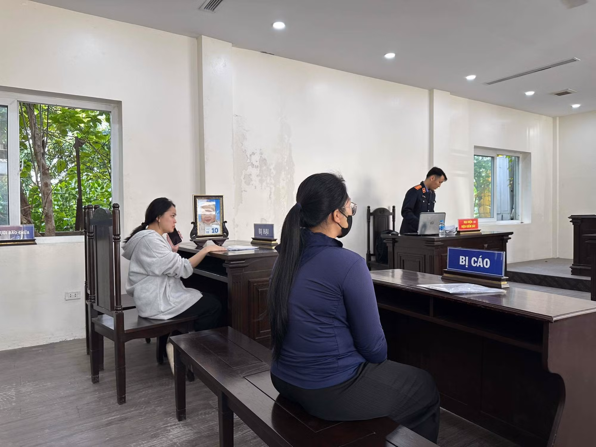 Nữ “bảo mẫu” gây tử vong cho trẻ bị tuyên phạt 15 tháng tù, bồi thường 154 triệu đồng -0