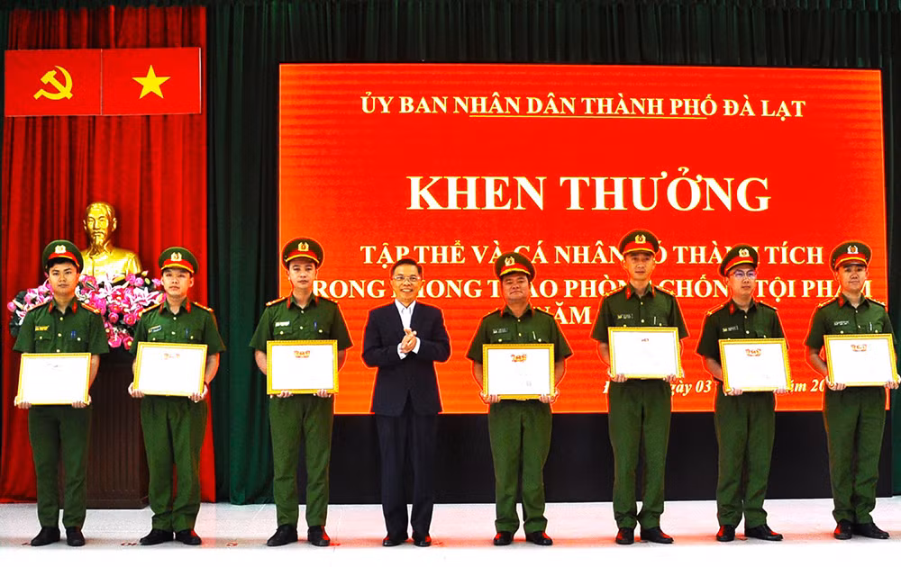 trat tu (1).jpg -0
