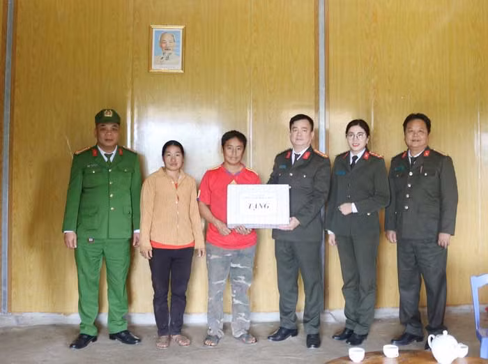 Bắc Kạn: Hoàn thành 194/200 căn nhà cho người nghèo -0