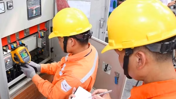 Đề xuất thang giá điện mới, mức cao nhất hơn 3.600 đồng/kWh