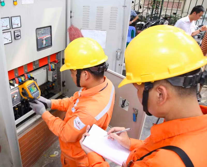 Đề xuất thang giá điện mới, mức cao nhất hơn 3.600 đồng/kWh -0