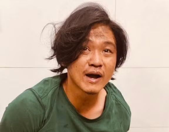 Hung thủ muốn chết cùng người tình nhưng khói quá nên chạy ra ngoài -0