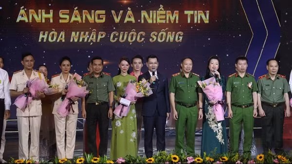 Chung tay bảo&nbsp;đảm cuộc sống cho người từng lầm lỗi khi tái hòa nhập cộng đồng