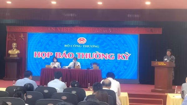 Chưa tăng giá điện trong năm 2021 và 2022