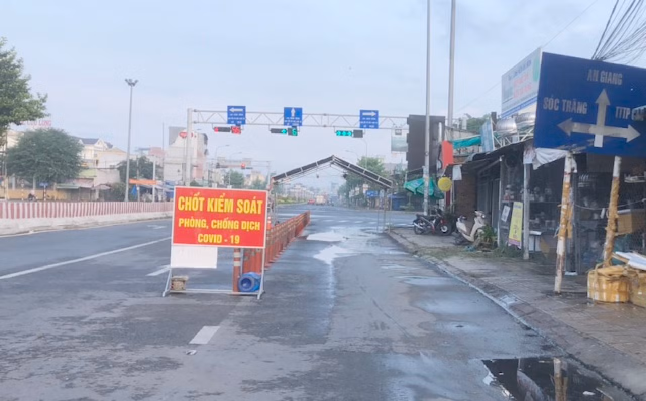 Cần Thơ nới lỏng giãn cách toàn thành phố, Bến Tre và Trà Vinh áp dụng Chỉ thị 19 -0