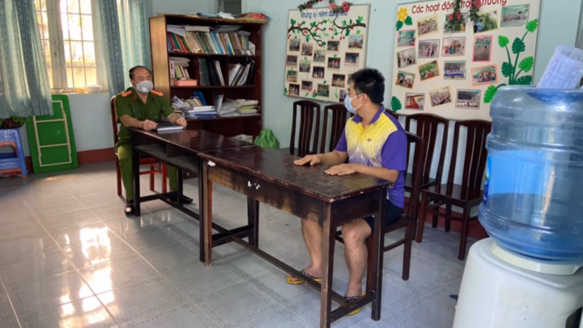 Triệt phá thành công đường dây làm thẻ luồng xanh, trục lợi tiền tỷ -0