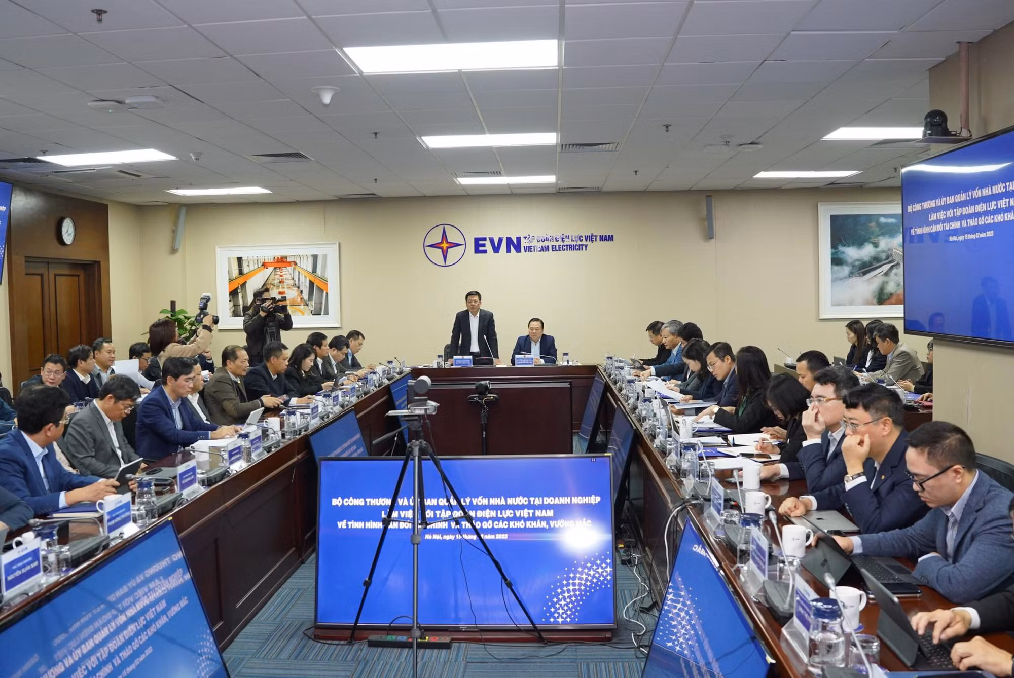 Giá bán lẻ điện cần phải được tính toán, đánh giá, cân nhắc đầy đủ tác động đến lạm phát -0