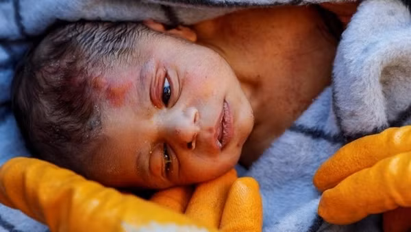 Động đất Thổ Nhĩ Kỳ-Syria: Phép màu vẫn xảy ra dù rất mong manh