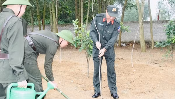 Khai giảng khoá huấn luyện 719 công dân thực hiện nghĩa vụ tham gia CAND