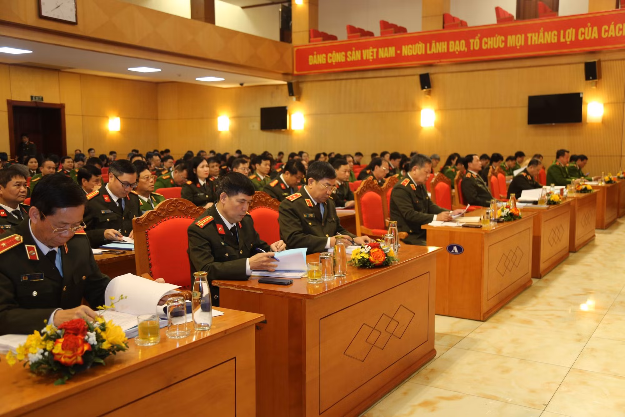 Xây dựng pháp luật là nhiệm vụ trọng tâm có ý nghĩa “đột phá” -0