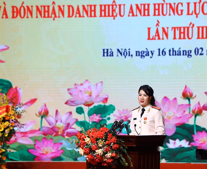 Tiếp tục phát huy truyền thống của một đơn vị Anh hùng -0