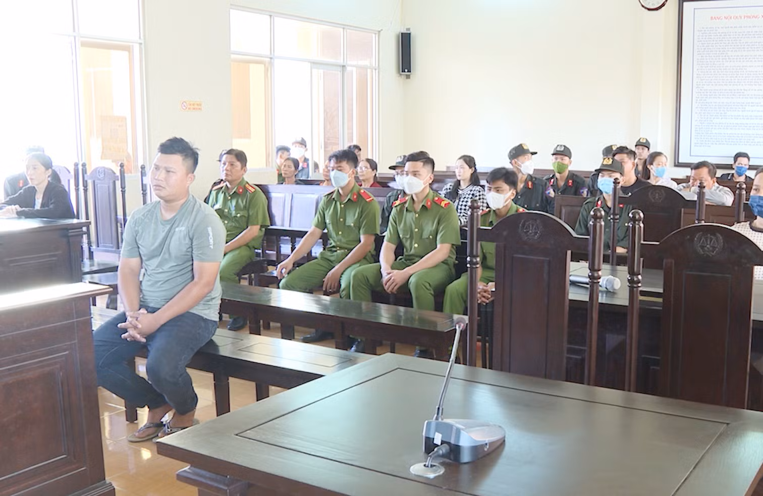 Án mạng từ những mâu thuẫn nhỏ nhặt -0