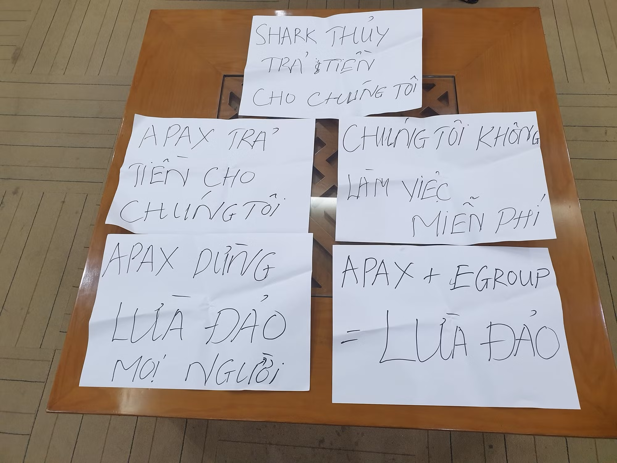 Trung tâm ngoại ngữ Apax Leaders: Phụ huynh kêu cứu -0