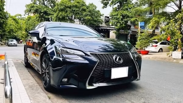 Triệu hồi ô tô Lexus sản xuất năm 2016-2017 vì có nguy cơ cháy nổ