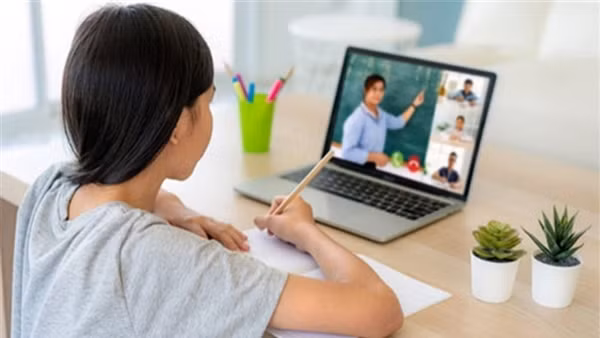 Học sinh được trang bị kiến thức “An toàn trên không gian mạng”