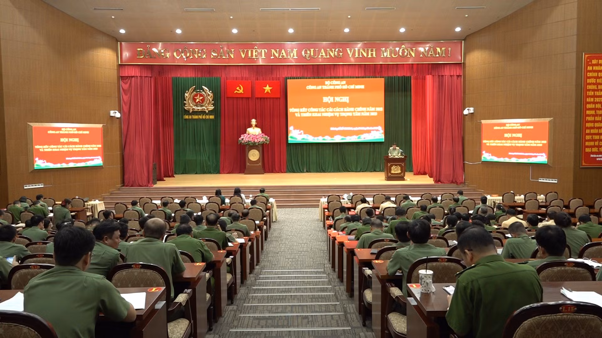 Công an TP Hồ Chí Minh: Chỉ số cải cách hành chính xếp loại xuất sắc -0