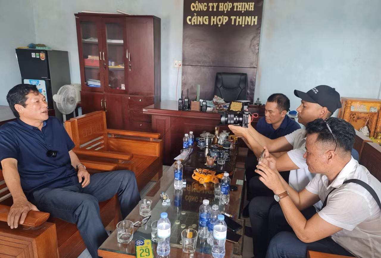Đang xử lý tình trạng gây ô nhiễm tại cảng biển Hợp Thịnh -0