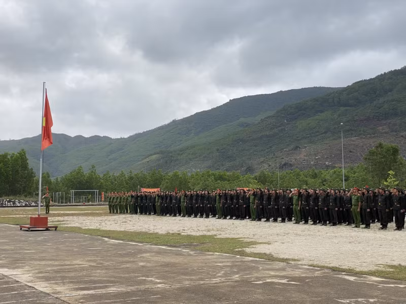 Khai giảng khóa huấn luyện công dân thực hiện nghĩa vụ tham gia CAND năm 2023 -0