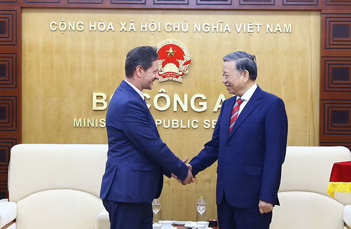 Việt Nam - Hungary làm sâu sắc hơn quan hệ hợp tác trong thực thi pháp luật -0