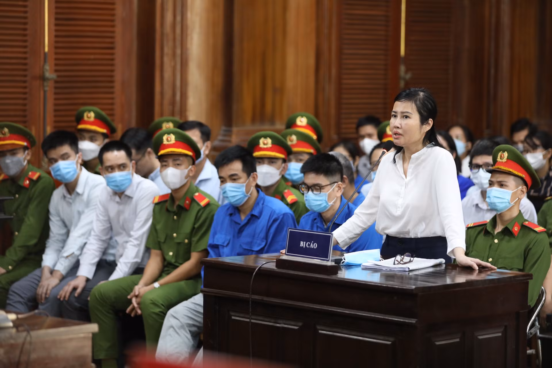 Bà “trùm” thông thầu bị đề nghị 9 – 10 năm tù -0