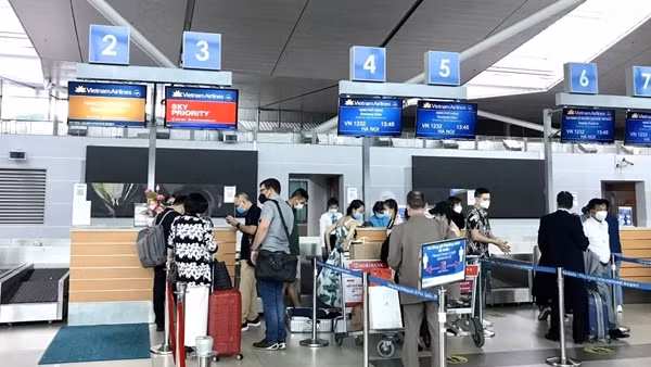 Đề xuất tiếp tục thí điểm công nghệ nhận diện khuôn mặt khách đi máy bay