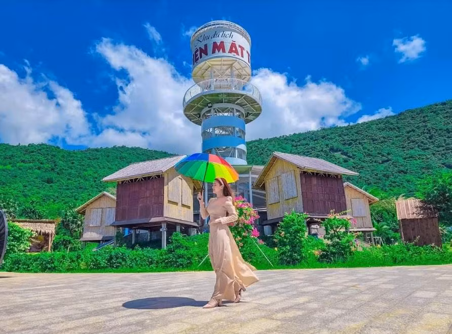 Năng lượng “sạch” làm đòn bẩy phát triển du lịch “xanh” -0
