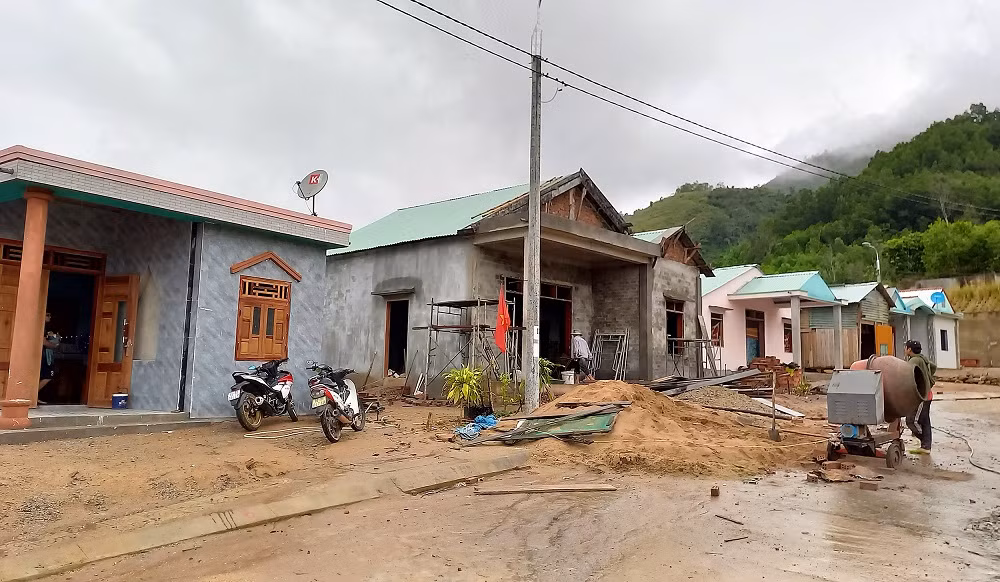 Điểm sáng trong sắp xếp dân cư ở một huyện miền núi -0