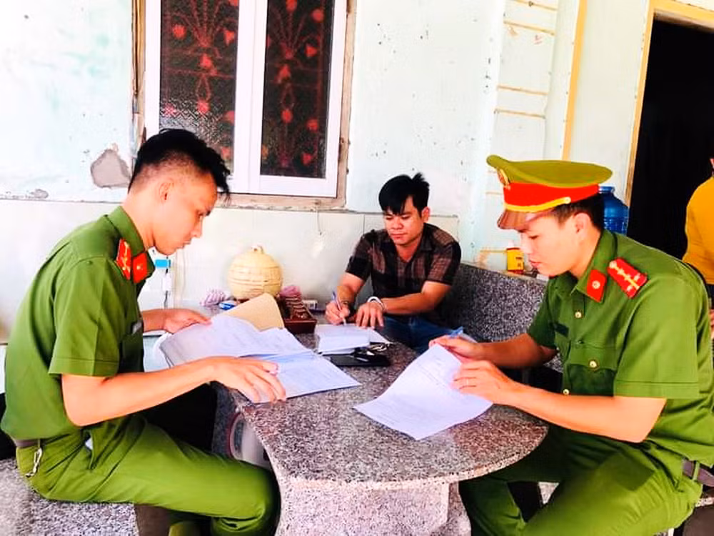 Lừa chị họ để chiếm đoạt nửa tỷ đồng tiền cọc mua đất rừng -0