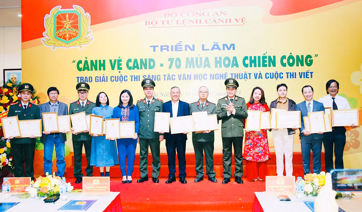 “Hình tượng người chiến sĩ Cảnh vệ CAND”: Không gian mới của sự sáng tạo -0