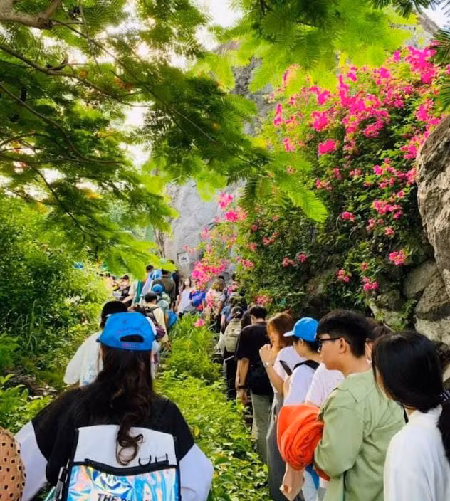 “Kho tàng lịch sử” giữa núi rừng -0