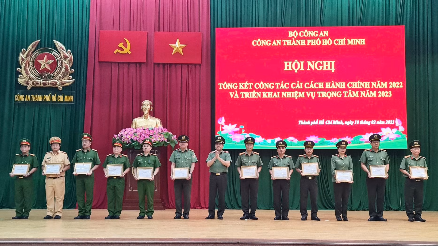 Công an TP Hồ Chí Minh: Chỉ số cải cách hành chính xếp loại xuất sắc -0